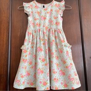 Beautiful OLIVE MAE pocket dress size 7-8 blue pink roses